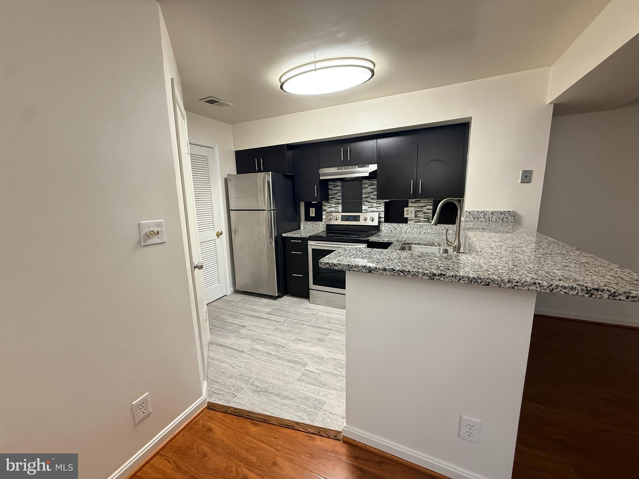 6004 CURTIER DRIVE D D