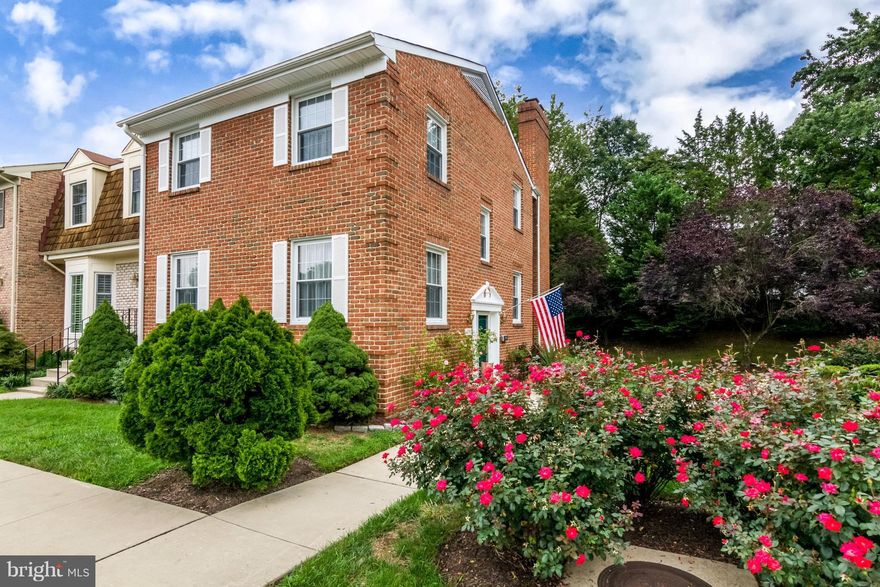 Brick front end unit townhouse in Charing Cross. Main level features open floor plan, hard wood floors, granite counter, fireplace, separate living room & recessed lighting.  Upstairs features 4 bedrooms.  Master suite w/walk in closet & updated bathroom.  Lower level with wood stove and french doors leading to private yard with patio, hot tub, and fence. Roof to be replaced 8/17. HMS Warranty.