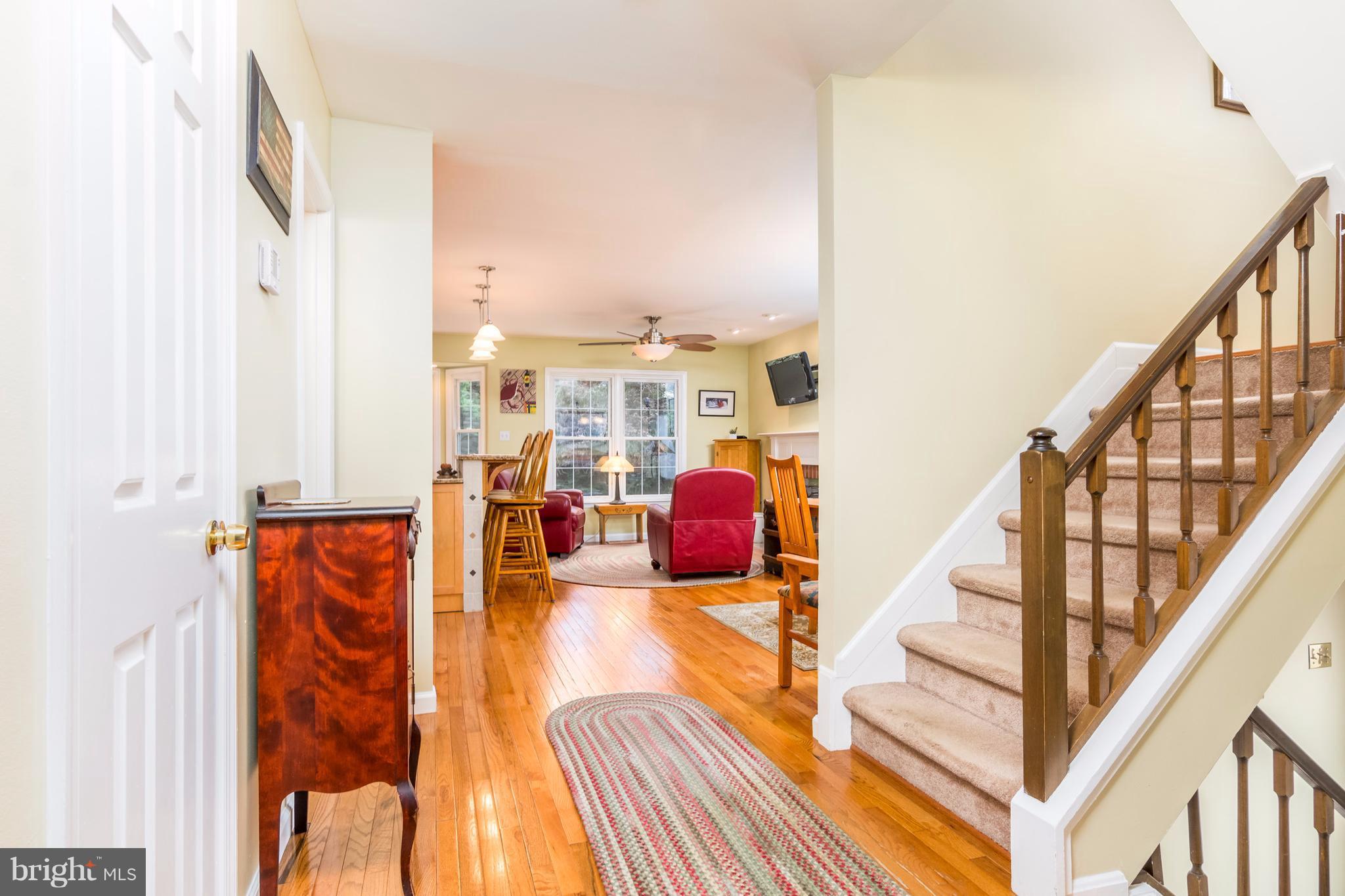 CHARING CROSS - Residential