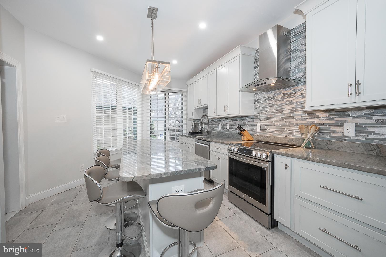 GLEN ARBOR - Residential