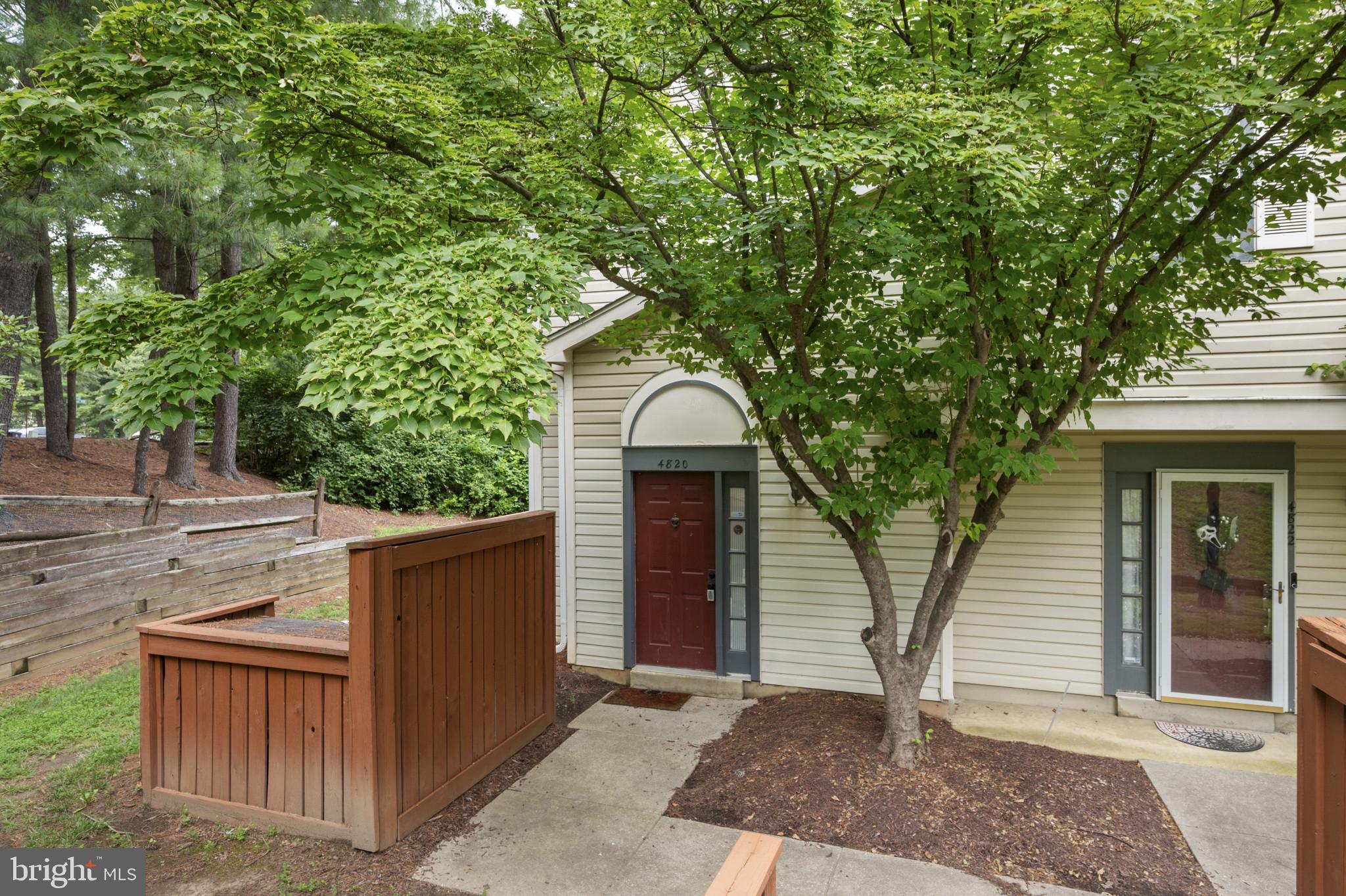 GLENSFORD CONDO - Residential