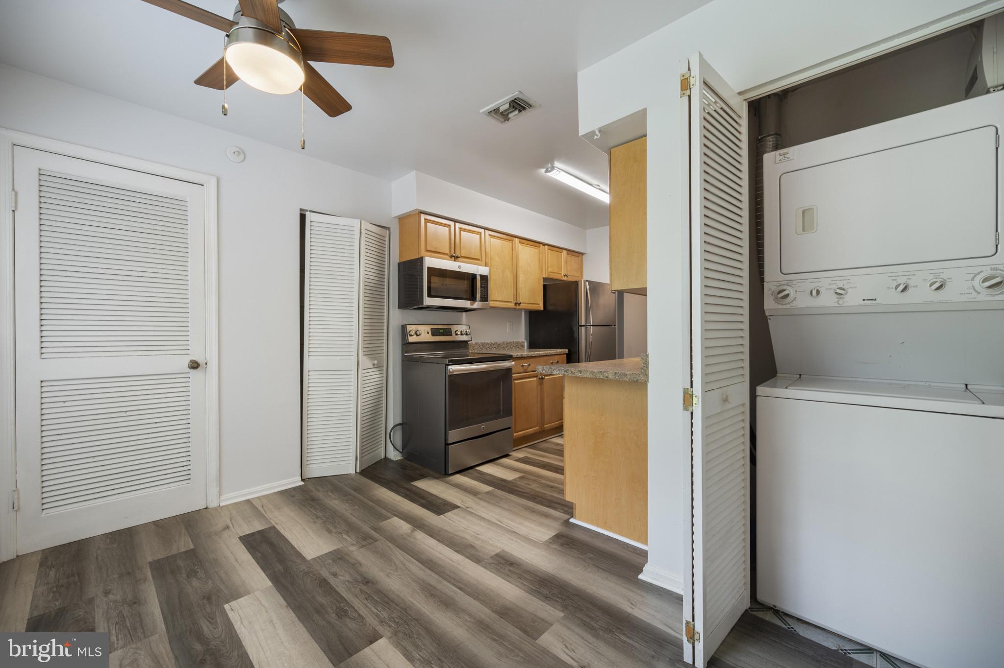 GLENSFORD CONDO - Residential