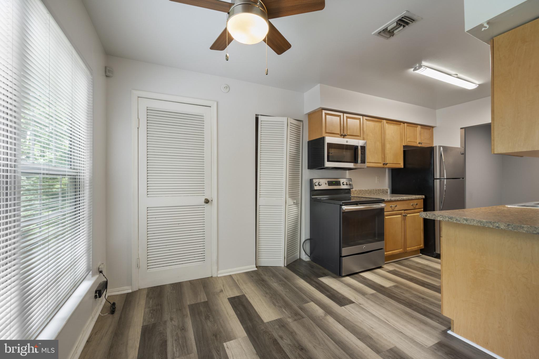 GLENSFORD CONDO - Residential