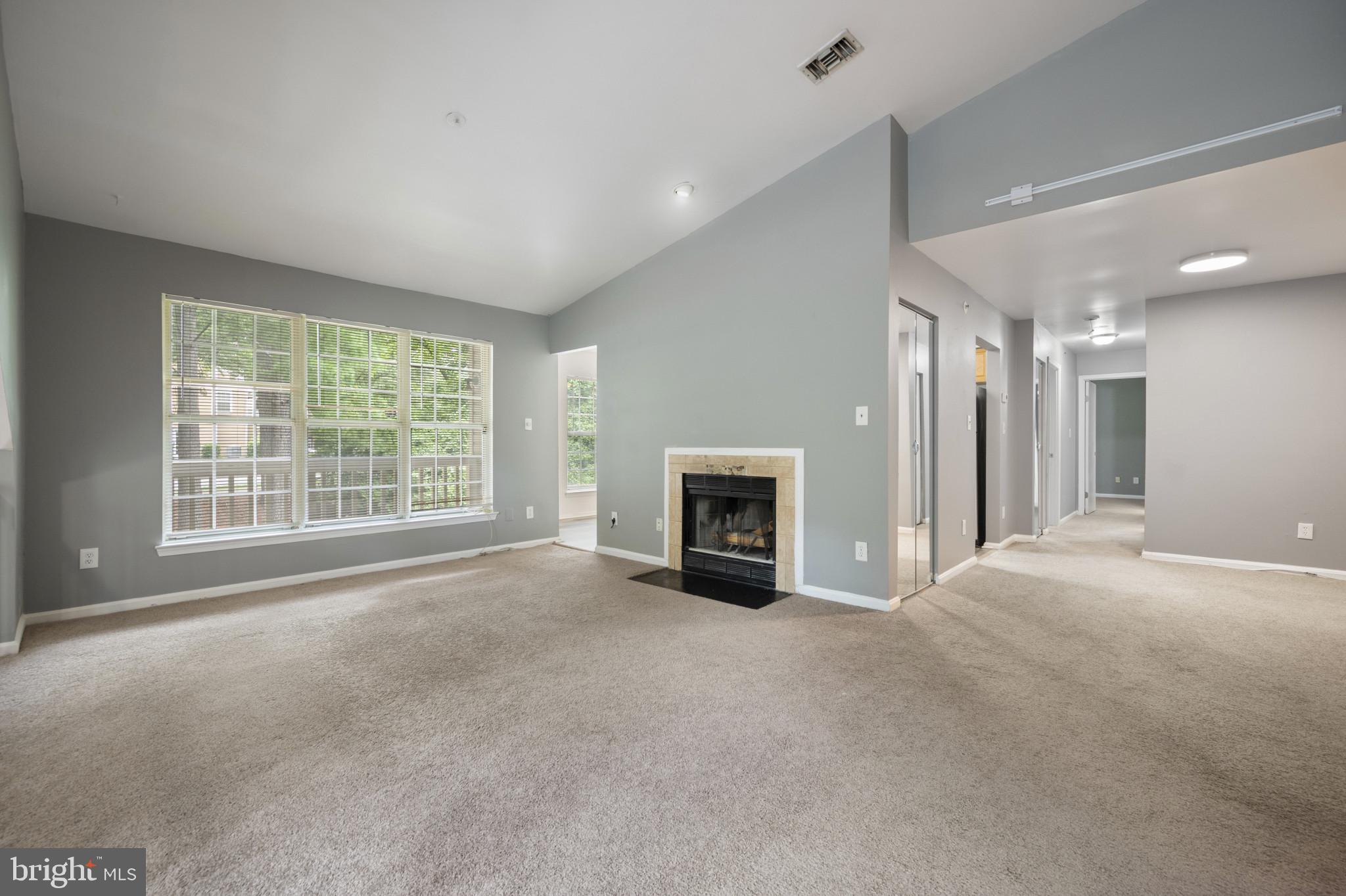 GLENSFORD CONDO - Residential