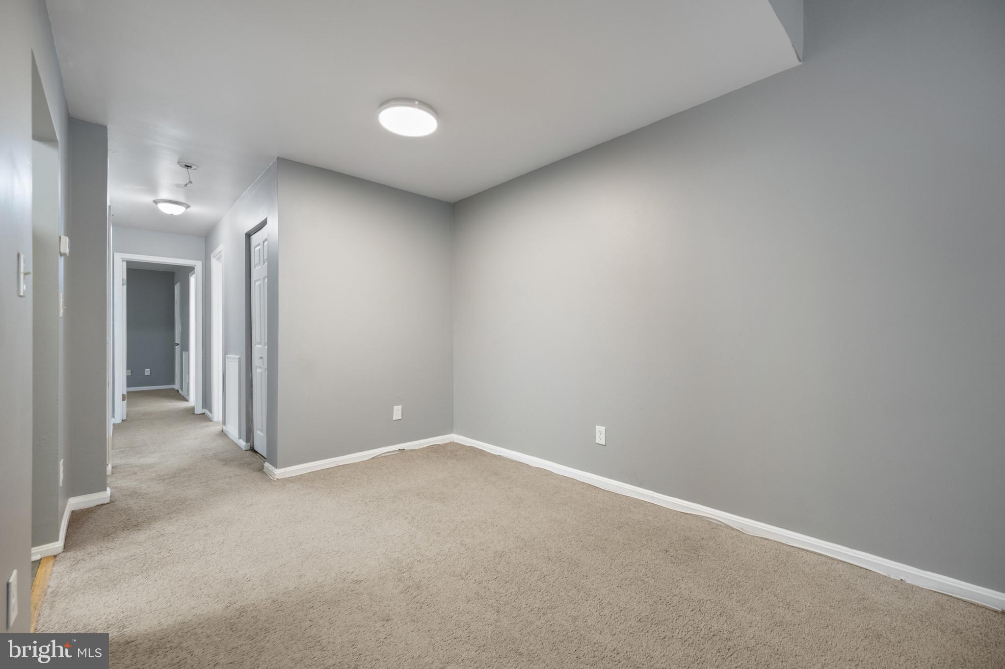 GLENSFORD CONDO - Residential