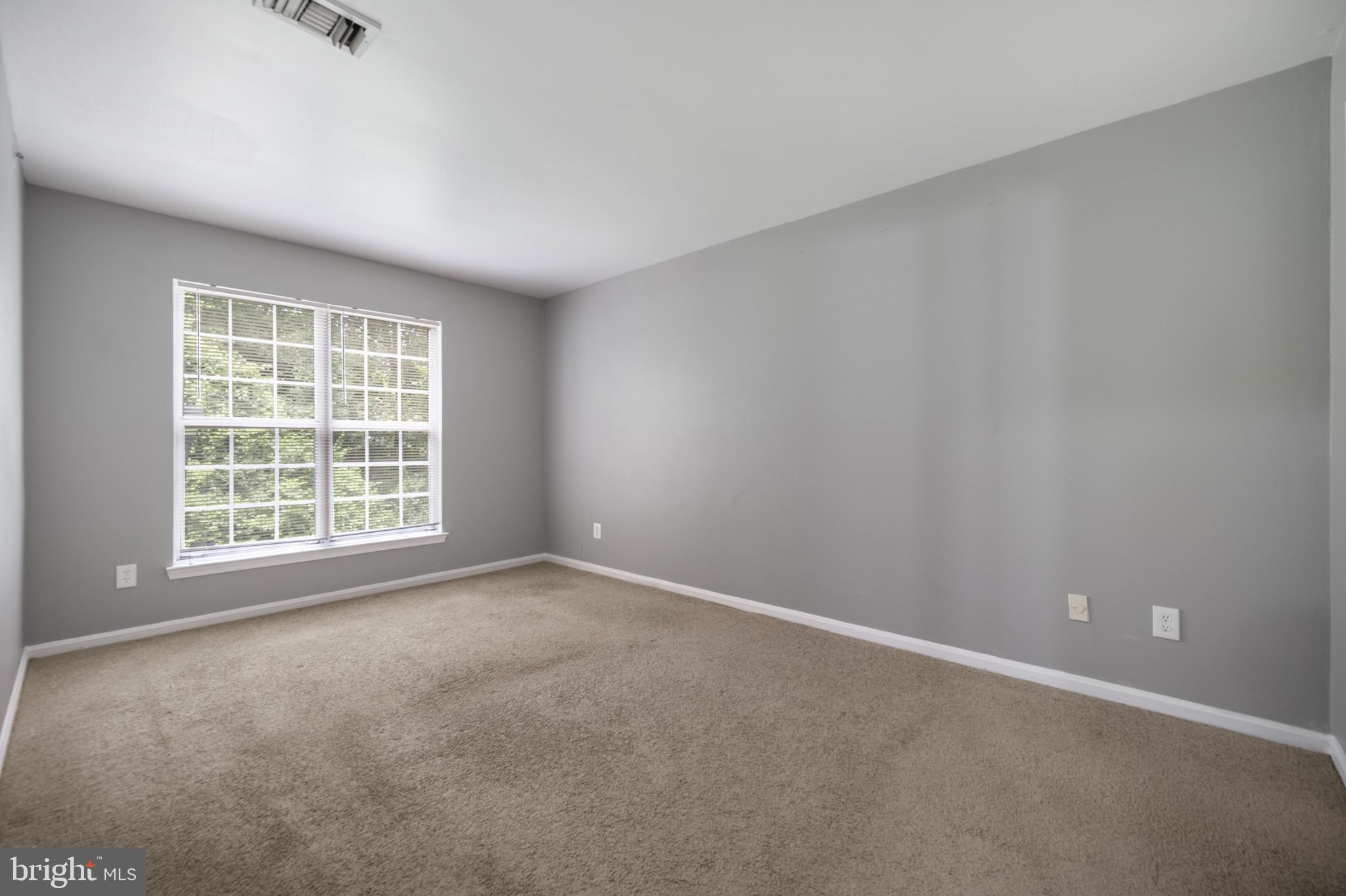 GLENSFORD CONDO - Residential