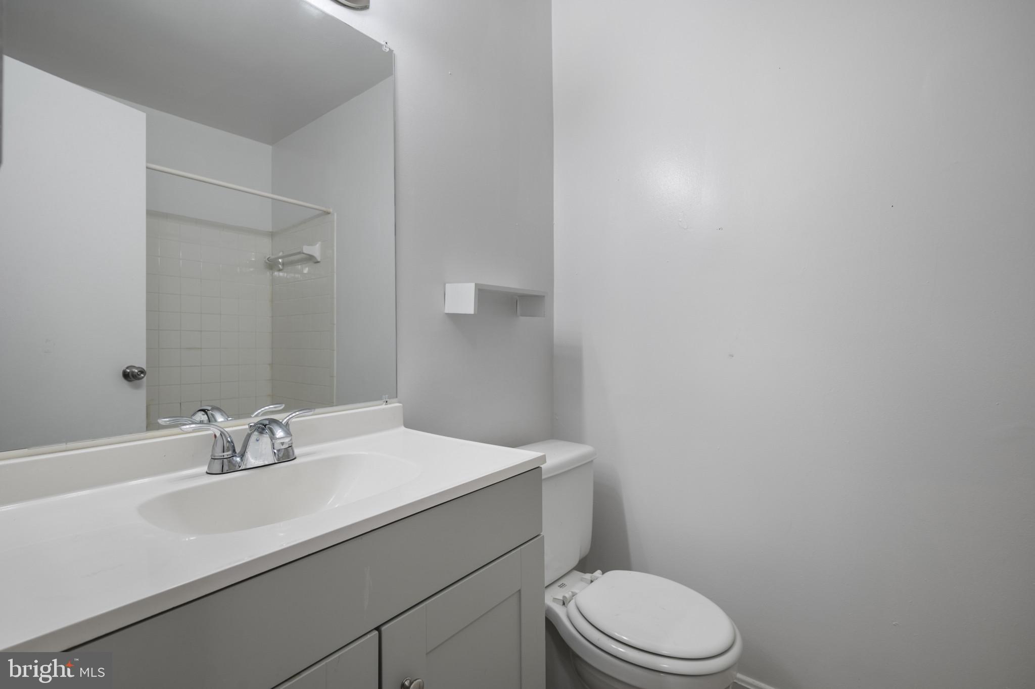 GLENSFORD CONDO - Residential