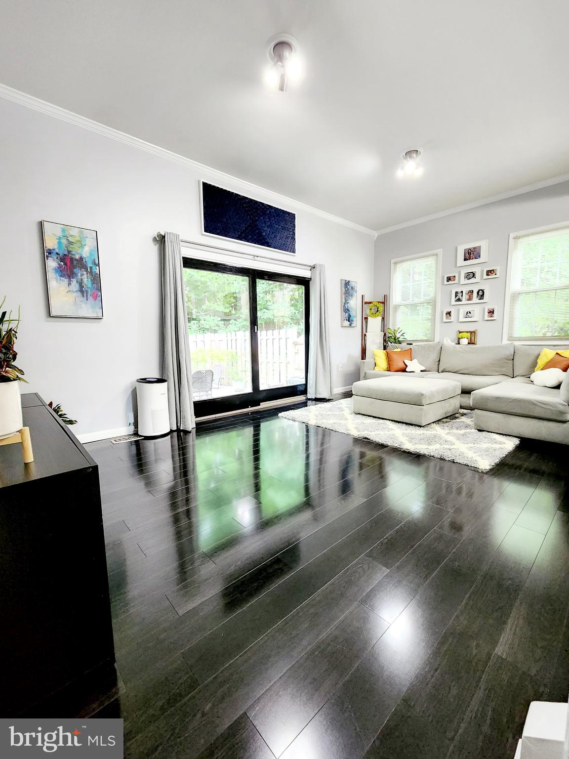 OLD MILL - Residential