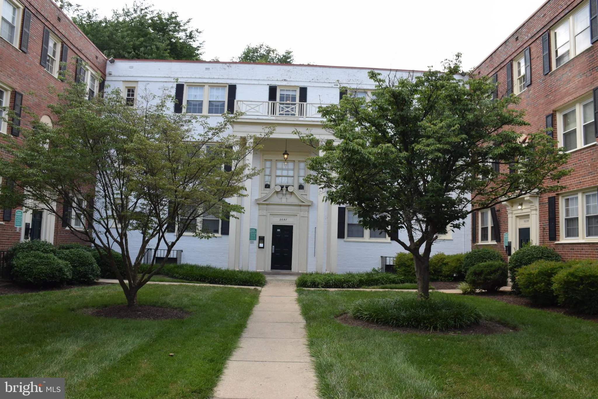 2057 38th Street SE Unit 301, Washington, DC 20020