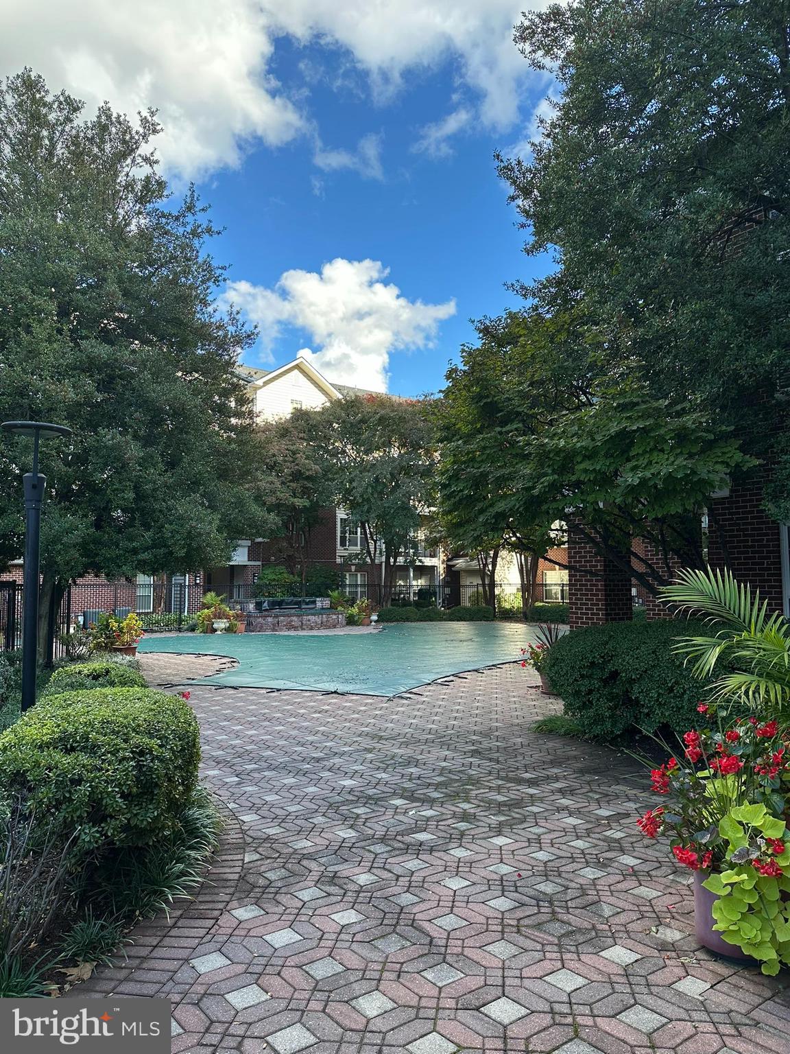 GATES OF MCLEAN - Residential Lease