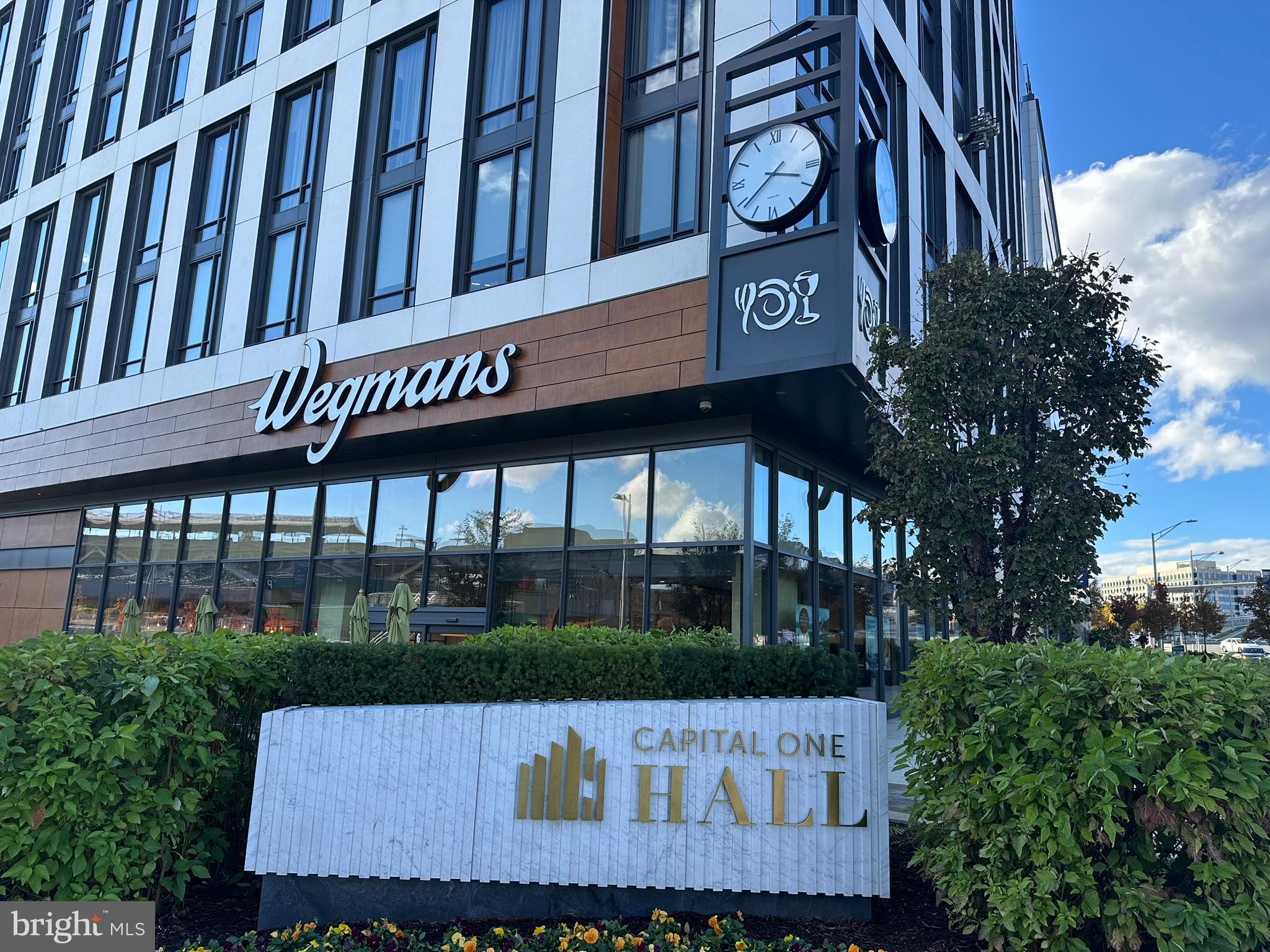 GATES OF MCLEAN - Residential Lease