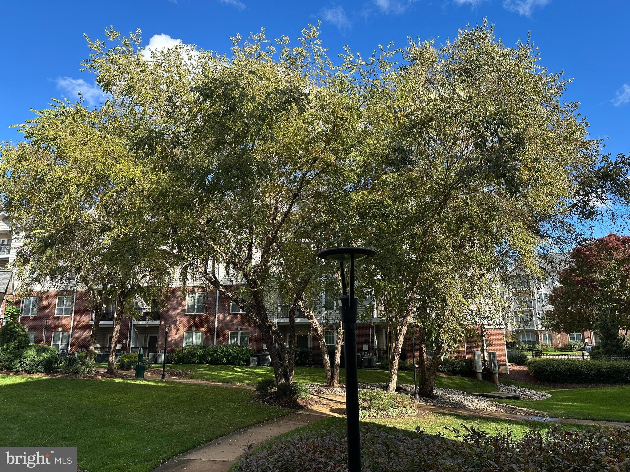 GATES OF MCLEAN - Residential Lease