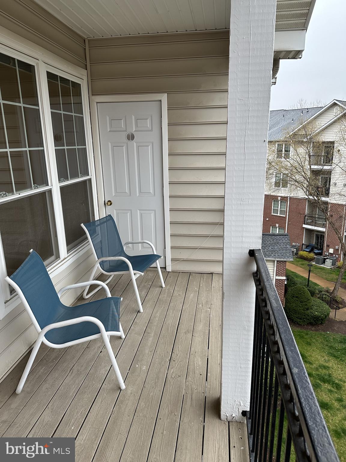 GATES OF MCLEAN - Residential Lease