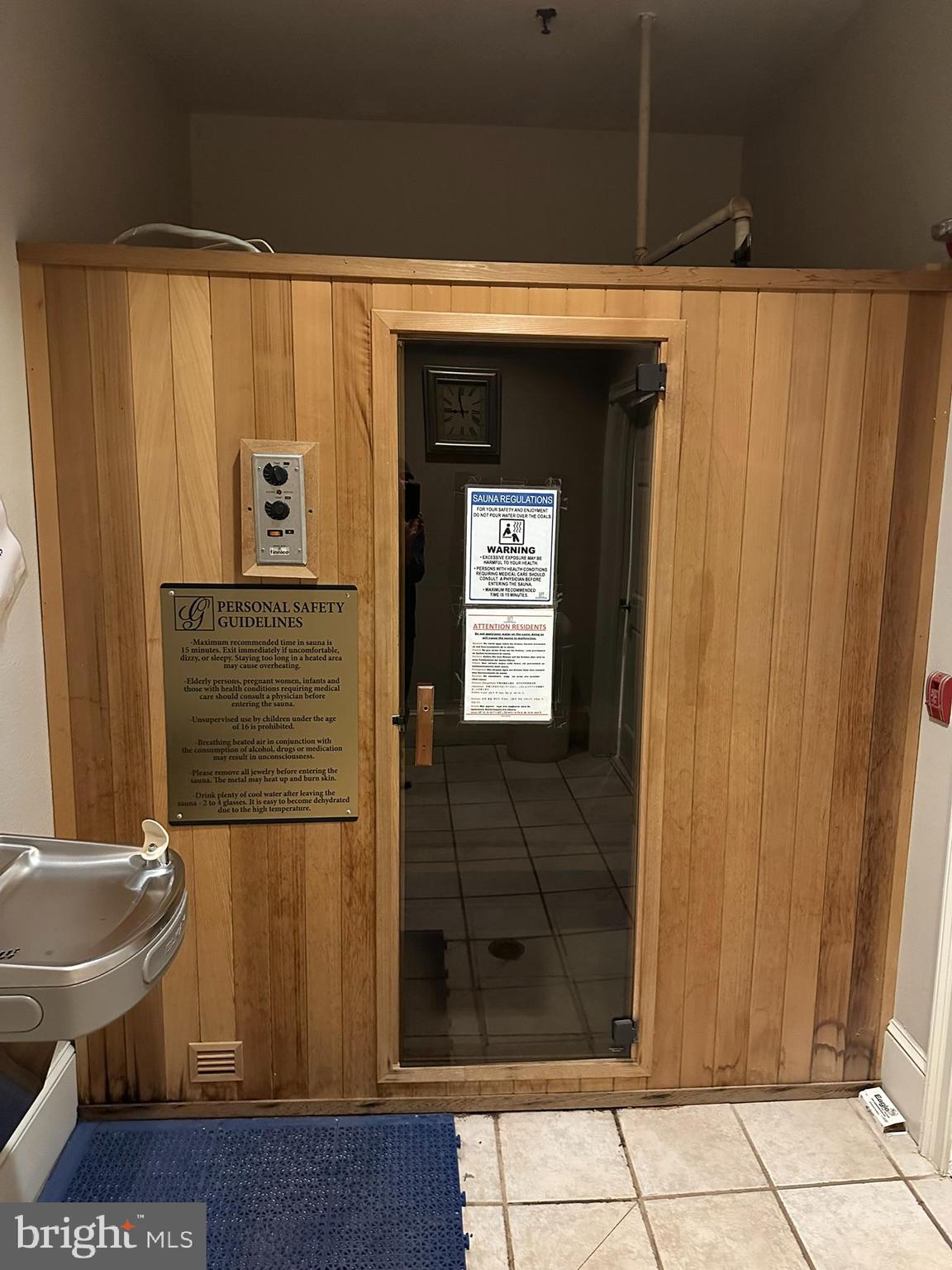 GATES OF MCLEAN - Residential Lease