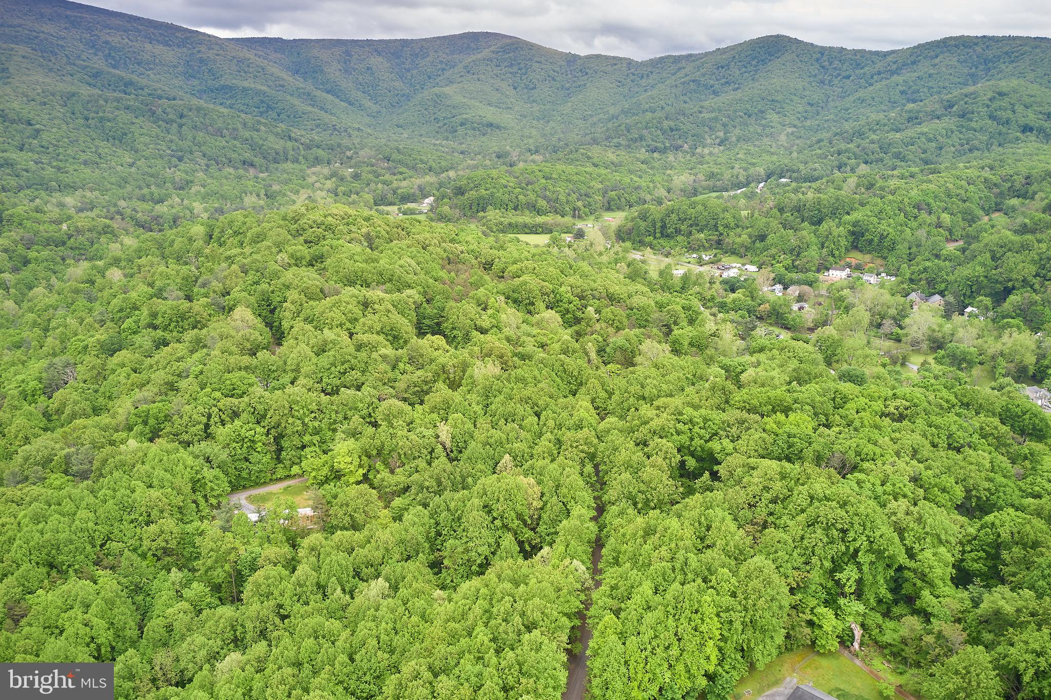 SHENANDOAH HIGHLANDS - Land