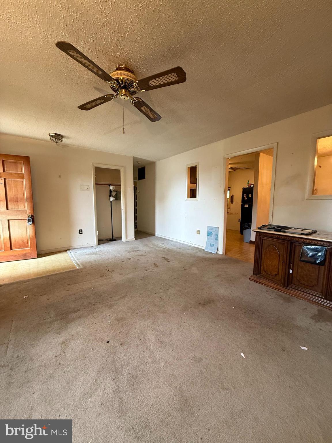 ROLLING ACRES - Residential