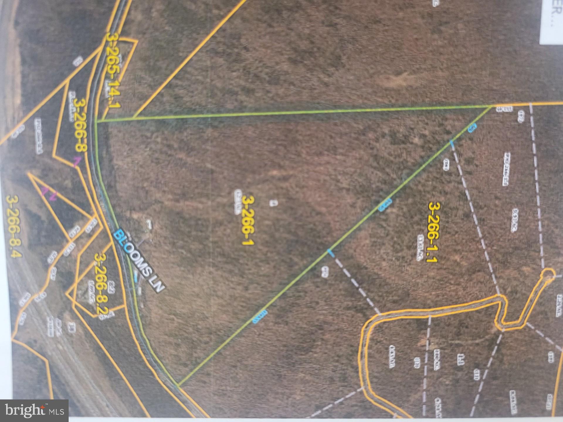 NONE UNRESTRICTED - Land