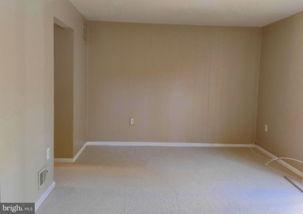 Photo of 8327 Irongate Way, MANASSAS, VA 20109 (MLS # VAPW2106406)