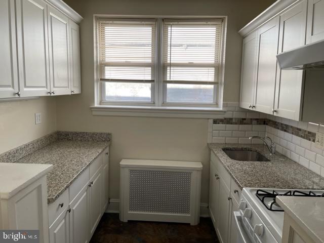 FRANKFORD - Residential Lease