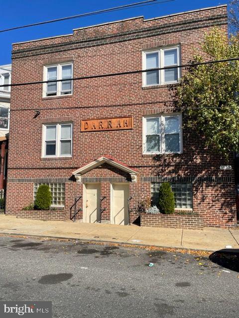 FRANKFORD - Residential Lease