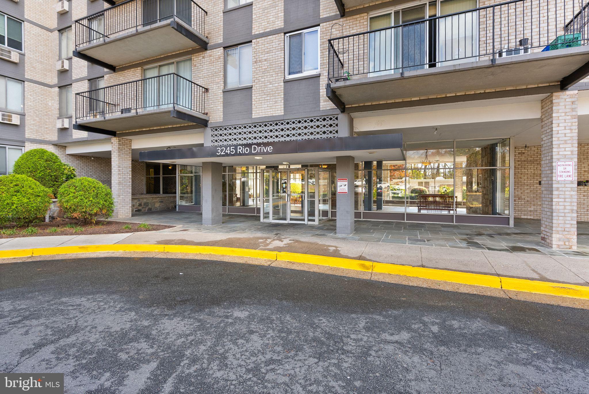 BARCROFT HILLS - Residential