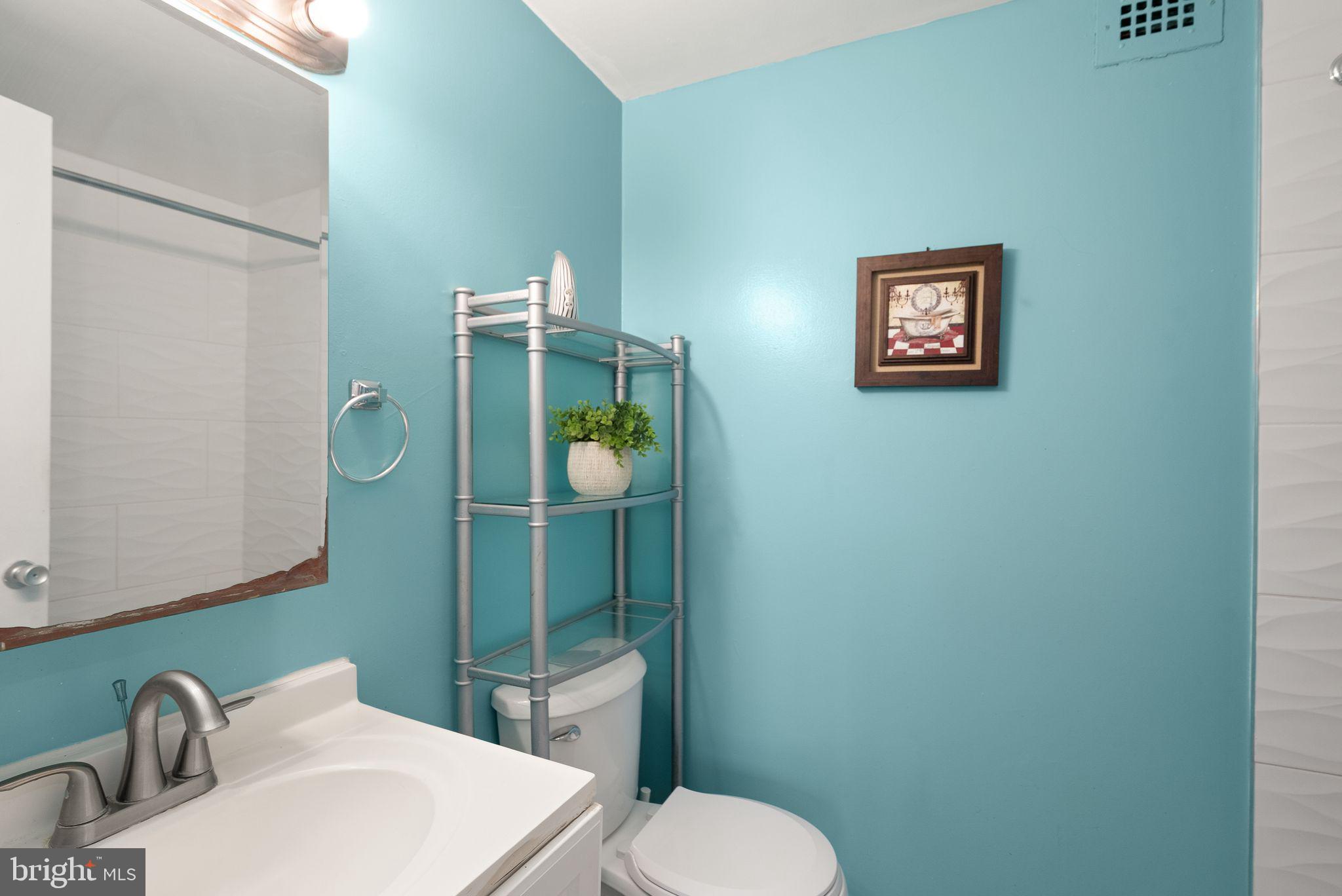 BARCROFT HILLS - Residential