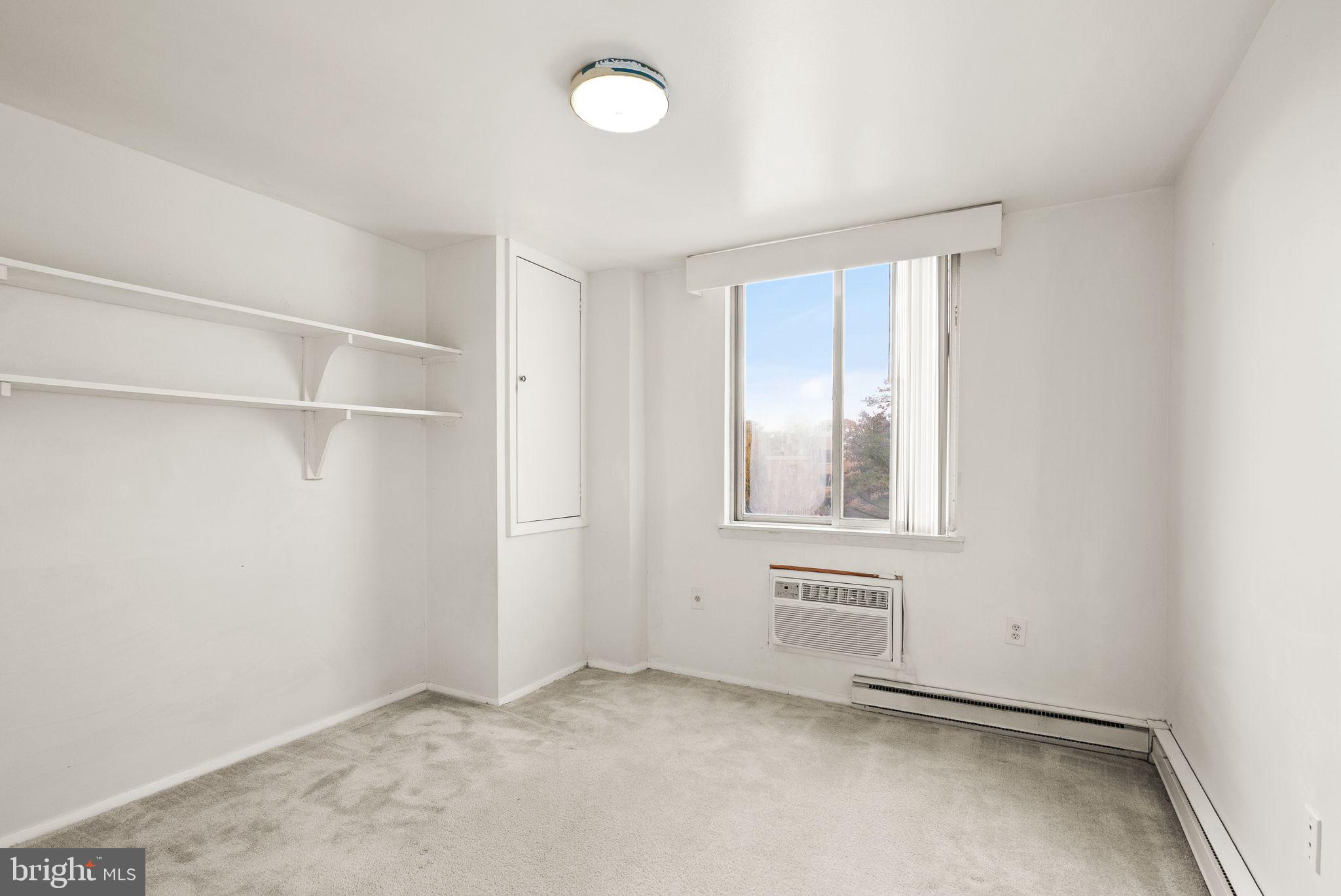 BARCROFT HILLS - Residential