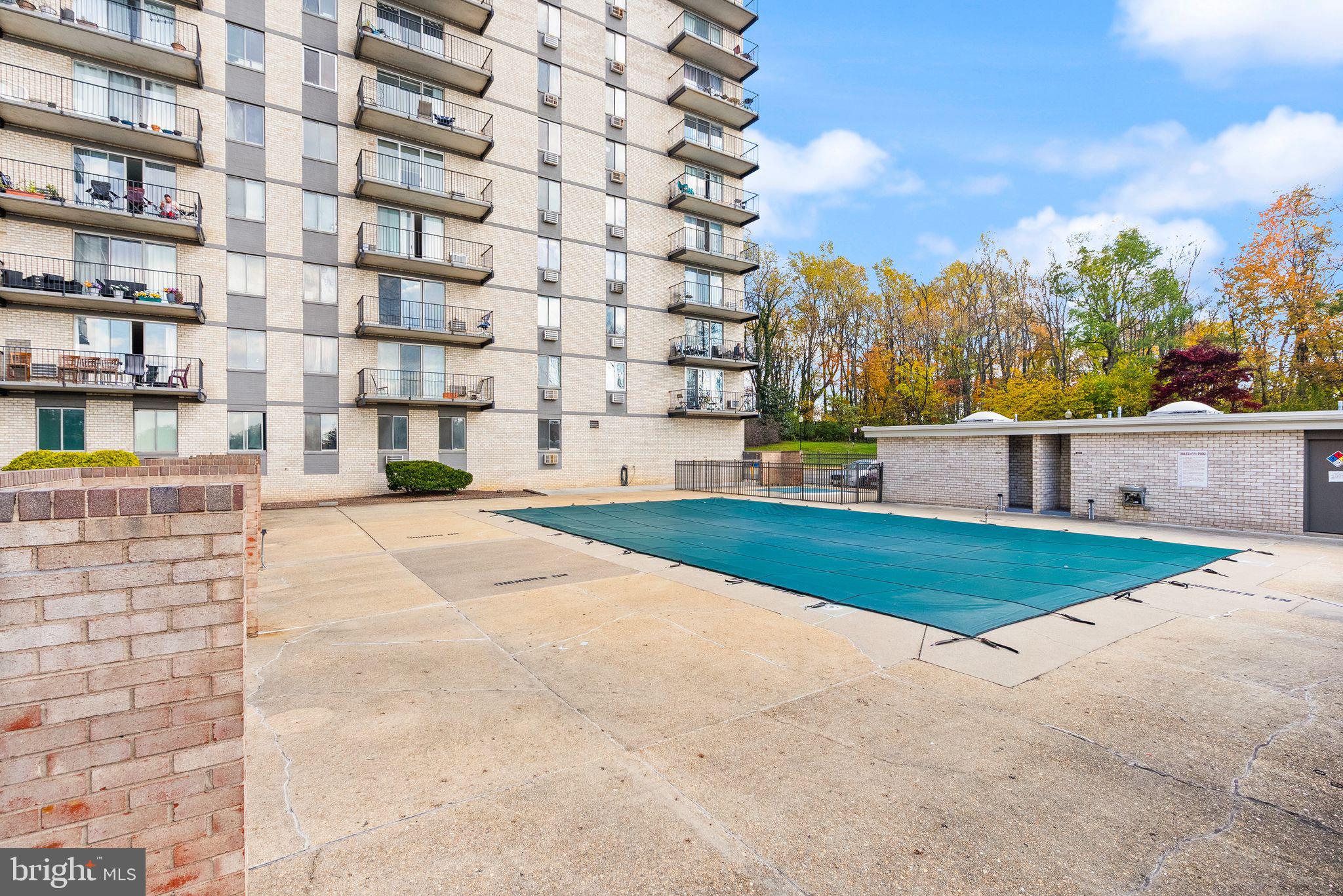 BARCROFT HILLS - Residential