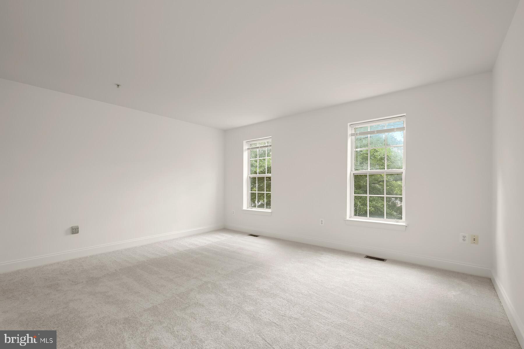 JEFFERSON PARK - Residential Lease