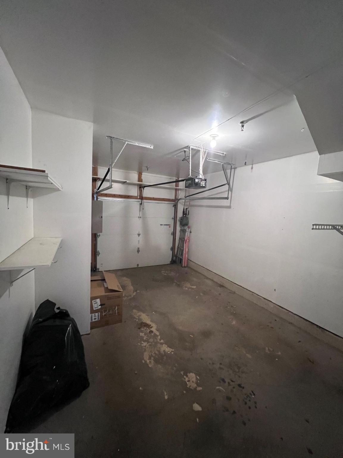 JEFFERSON PARK - Residential Lease