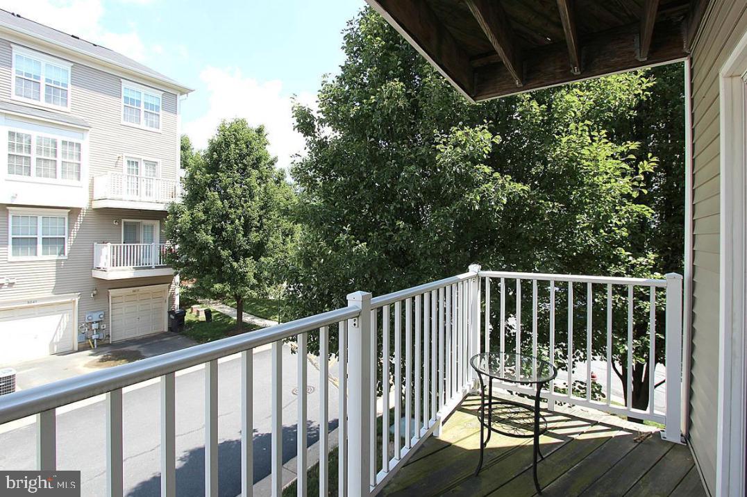 JEFFERSON PARK - Residential Lease