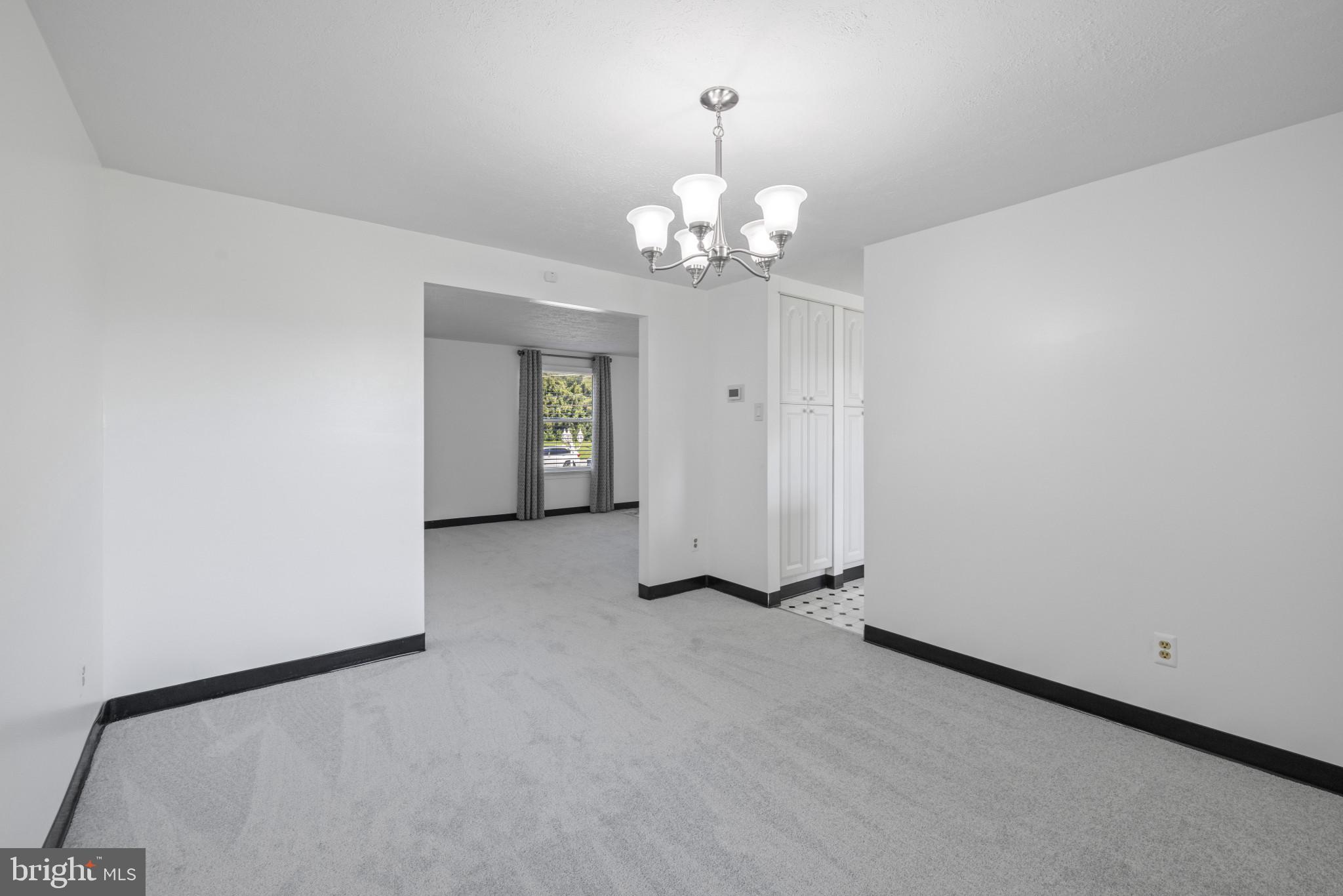 REISTERSTOWN - Residential