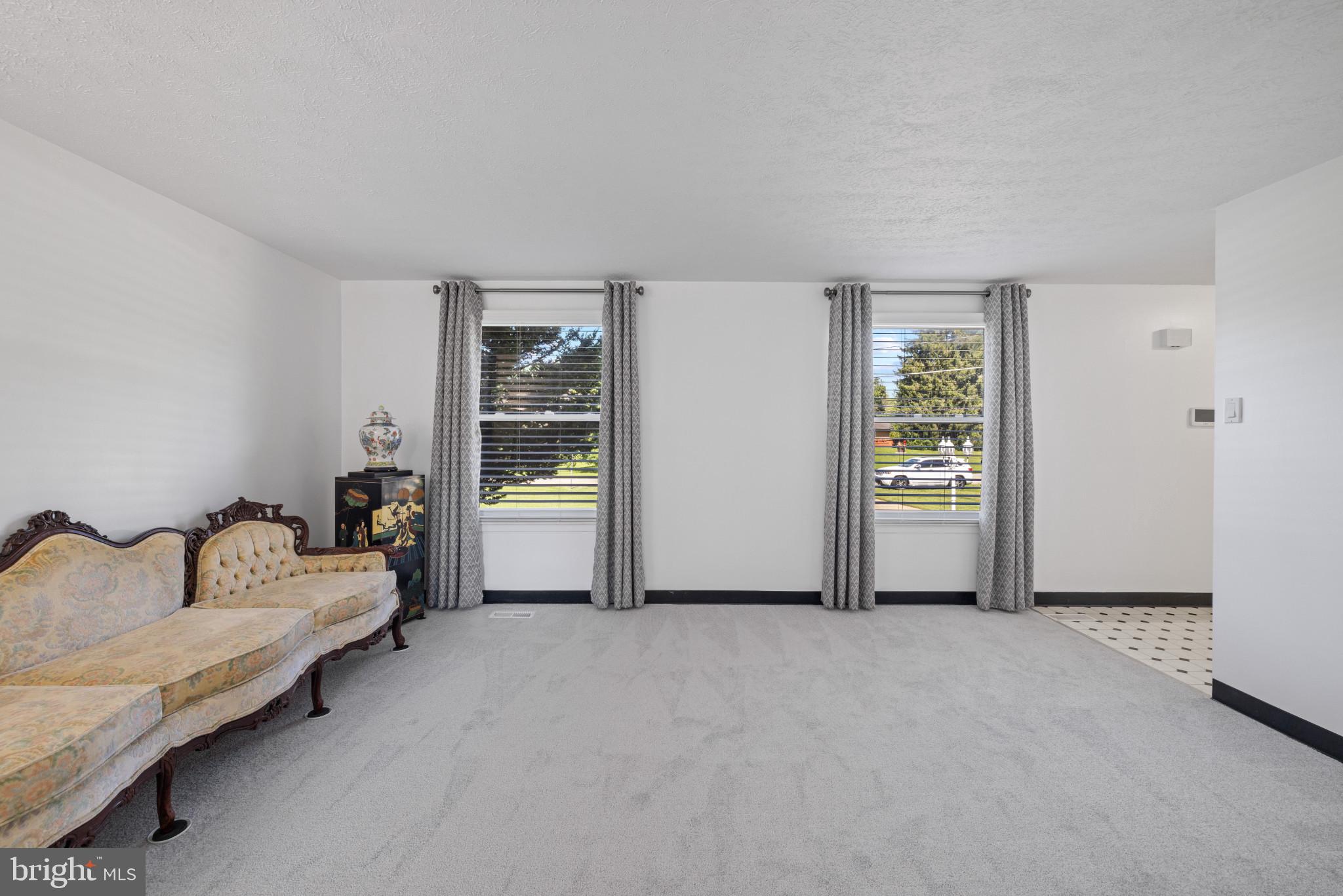 REISTERSTOWN - Residential