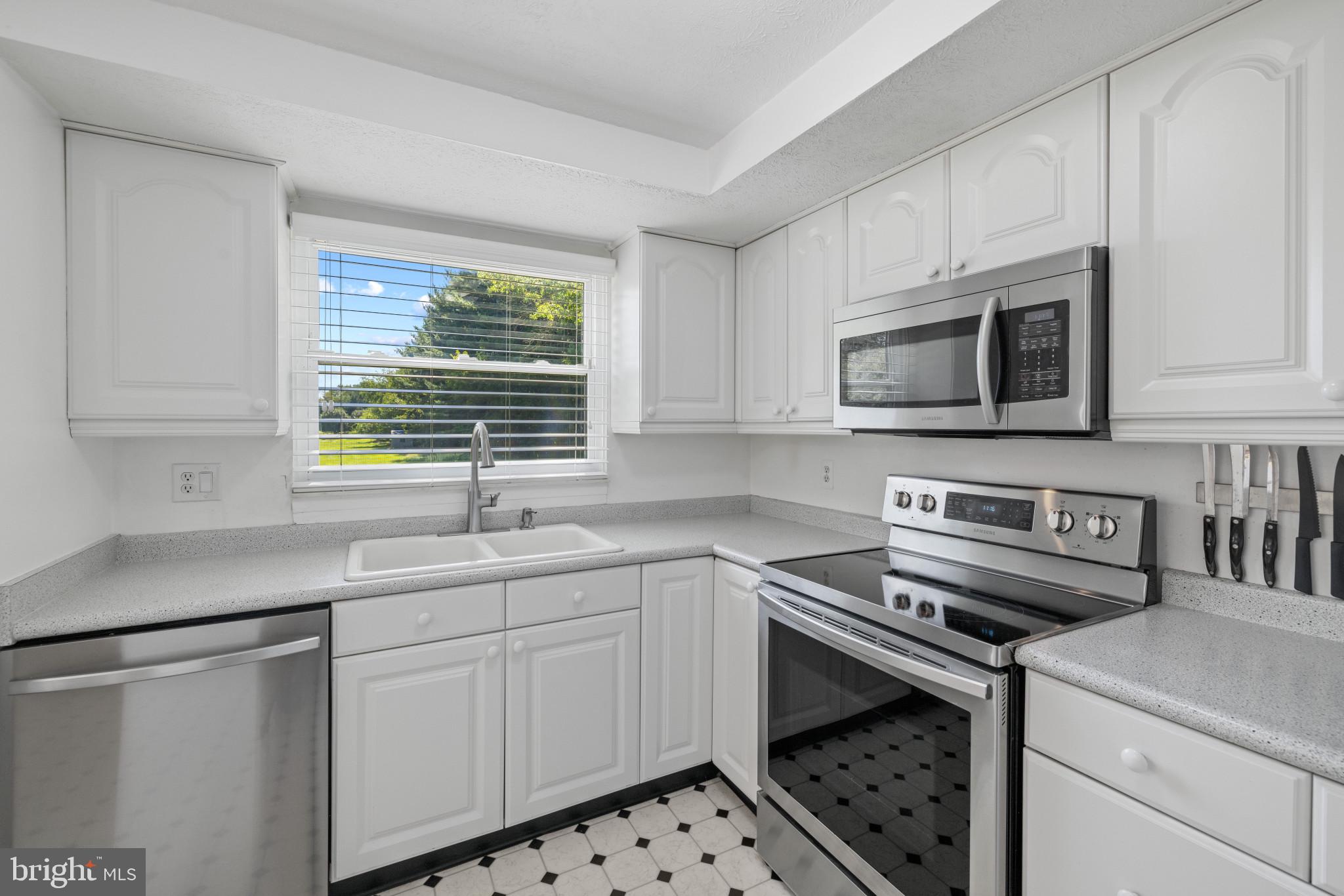 REISTERSTOWN - Residential