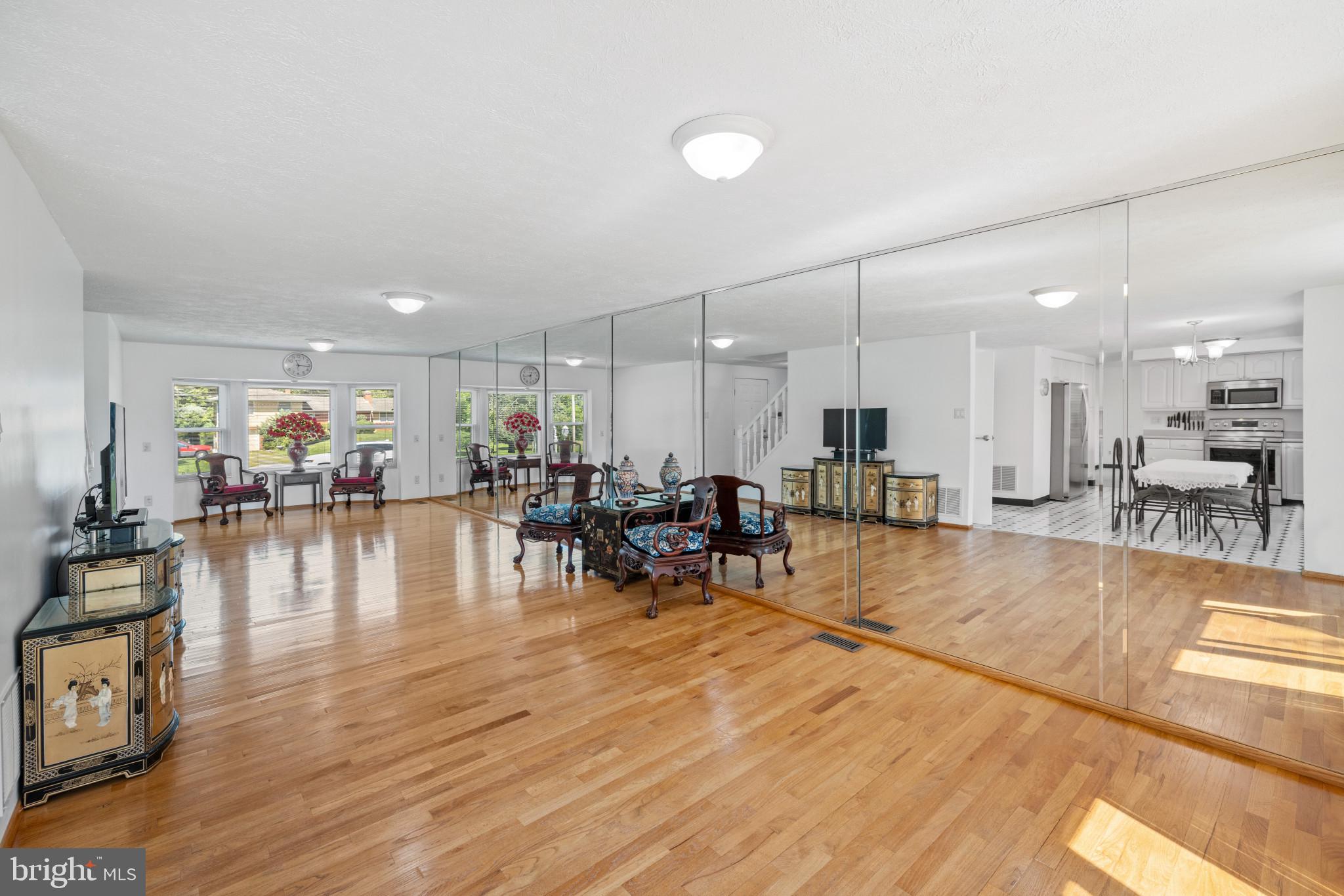 REISTERSTOWN - Residential