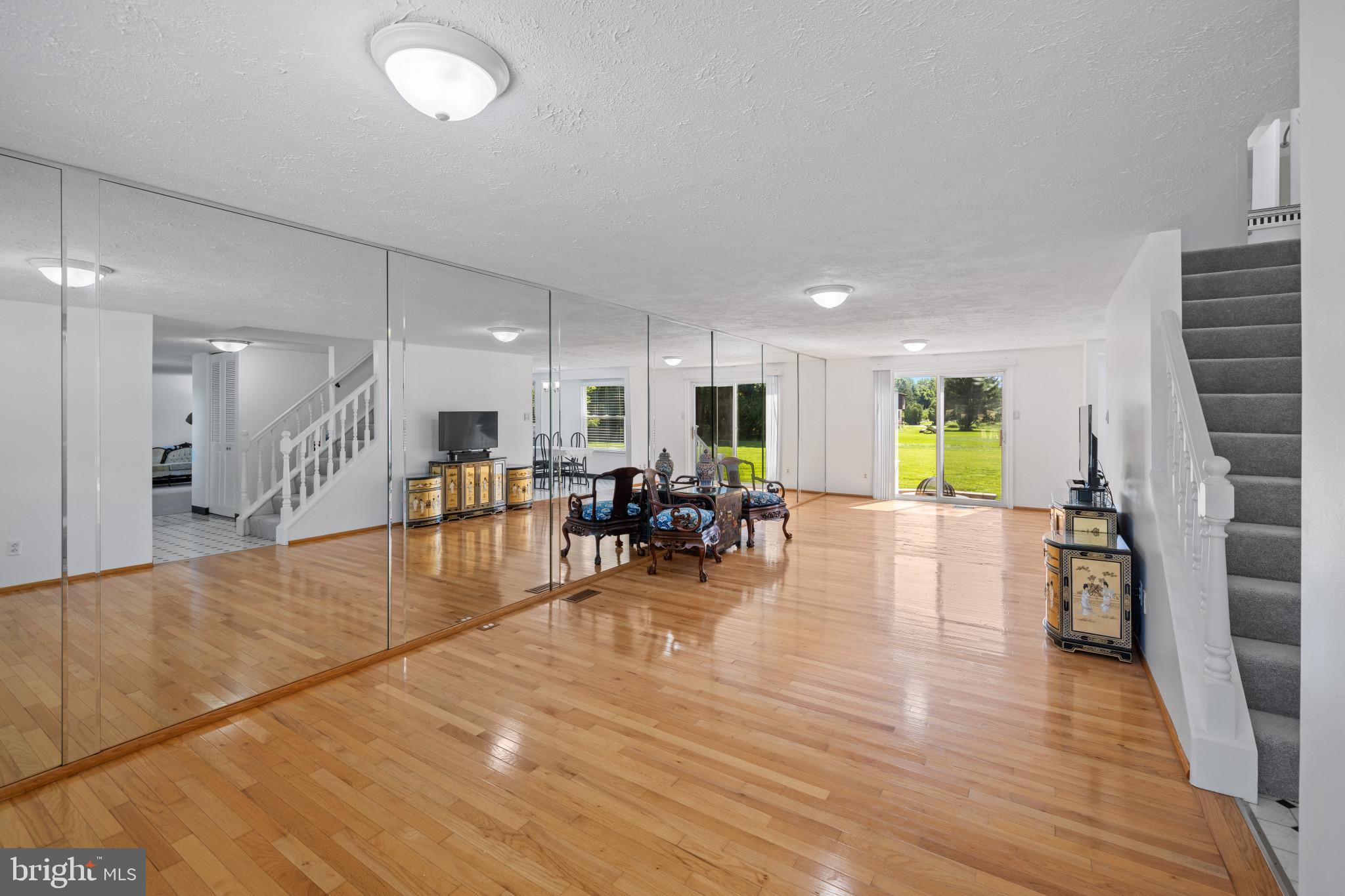 REISTERSTOWN - Residential