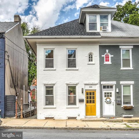 Photo of 333 E CHESTNUT ST, LANCASTER, PA 17602 (MLS # PALA2039294)