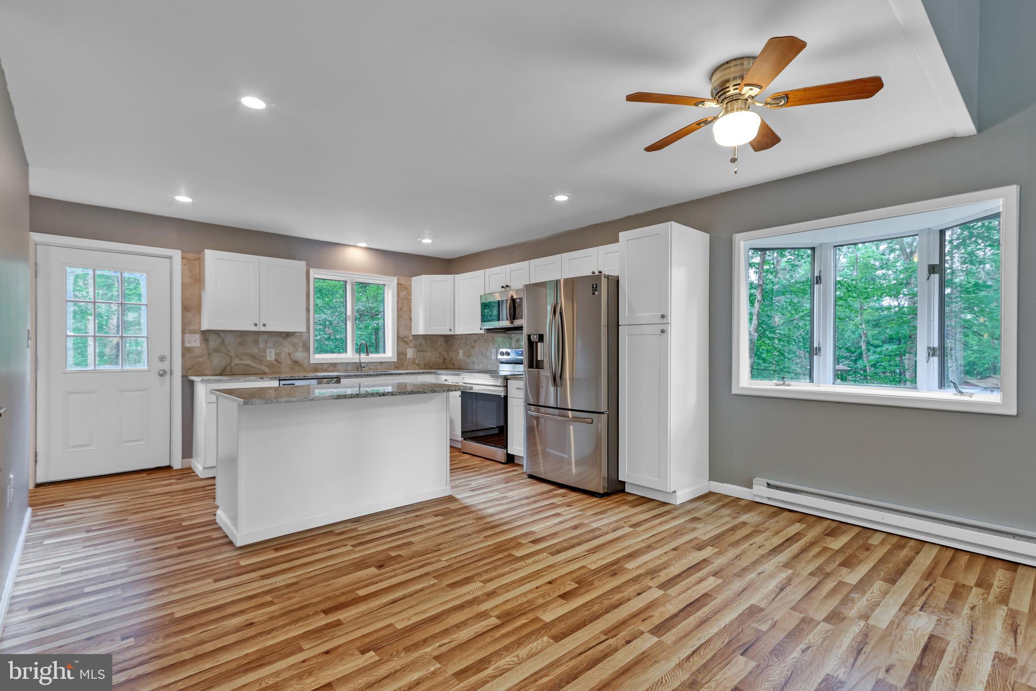 WINONA LAKES - Residential