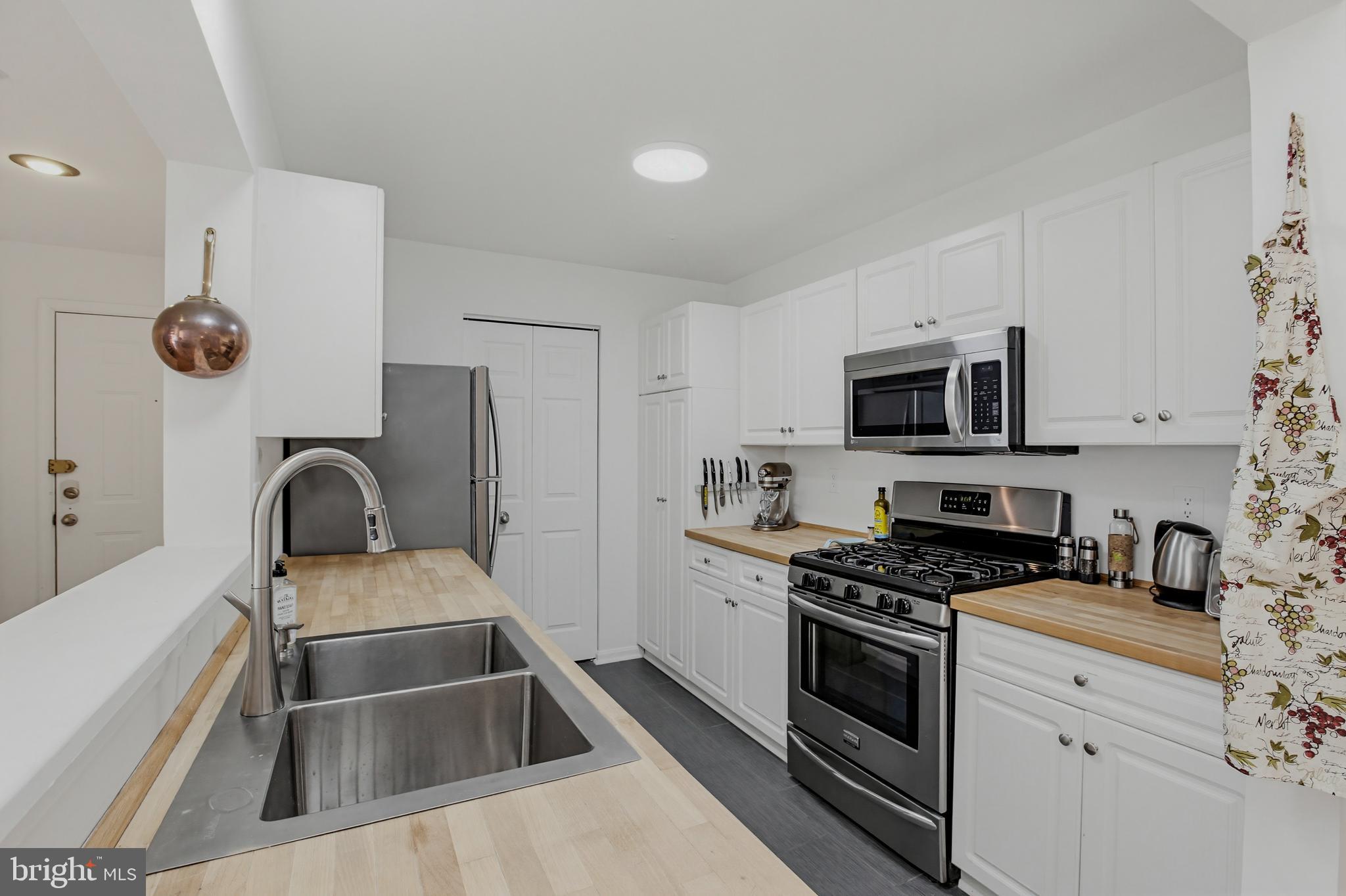 DECOVERLY - Residential