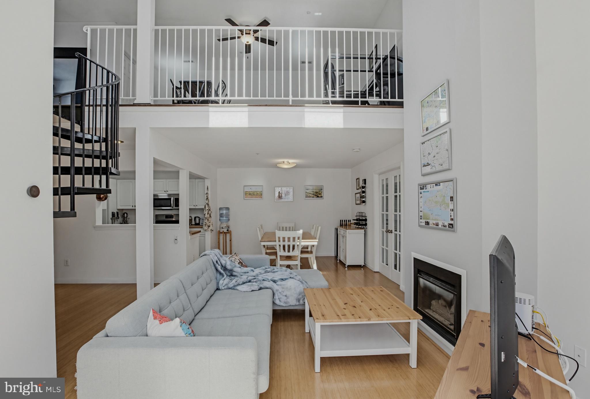 DECOVERLY - Residential