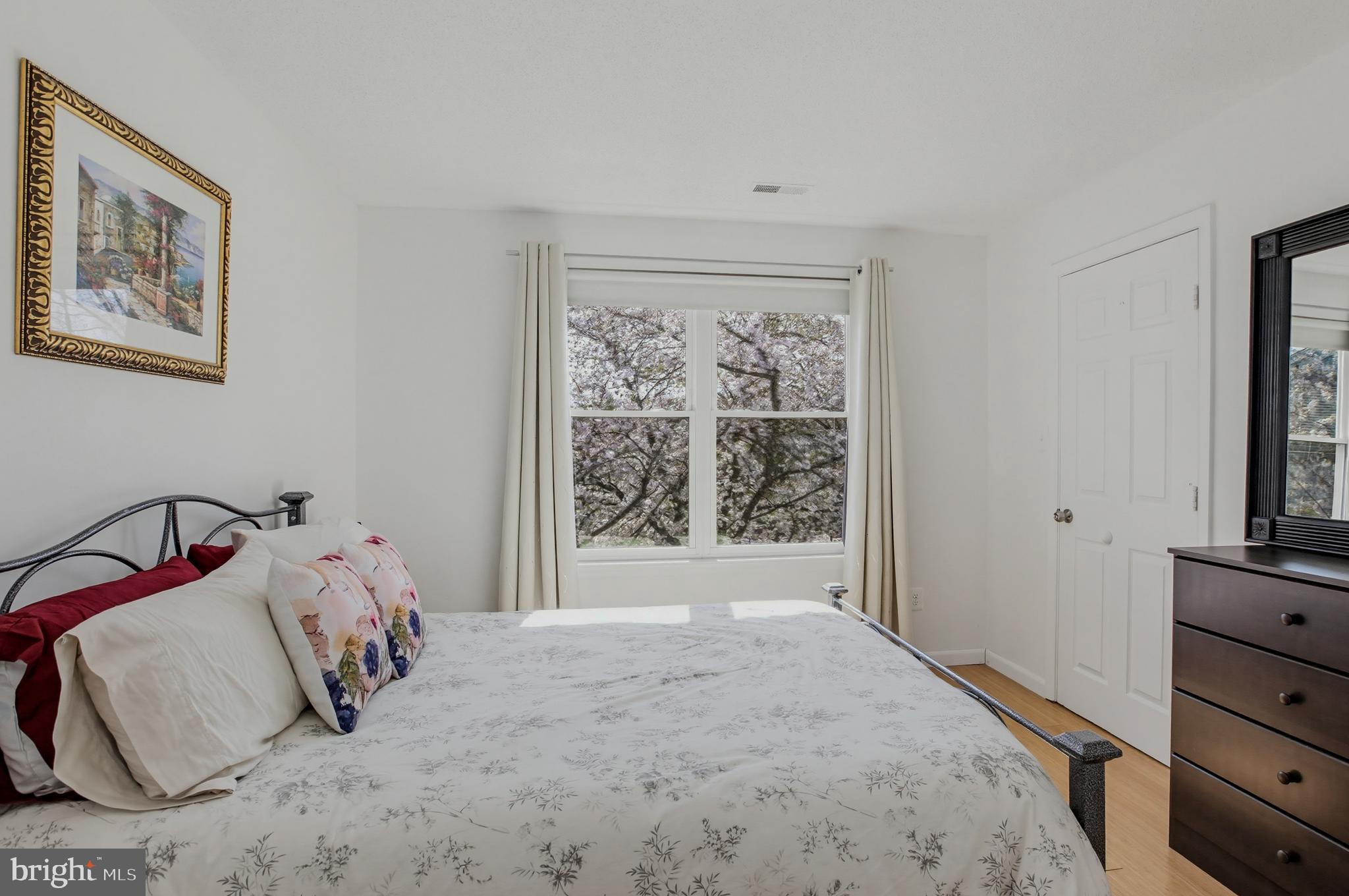 DECOVERLY - Residential