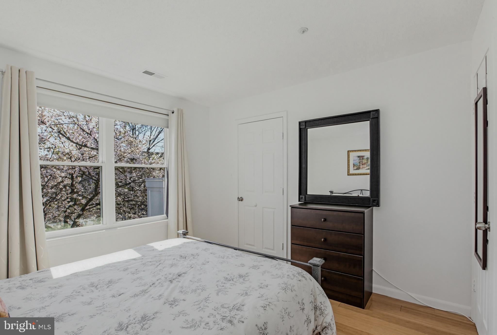 DECOVERLY - Residential