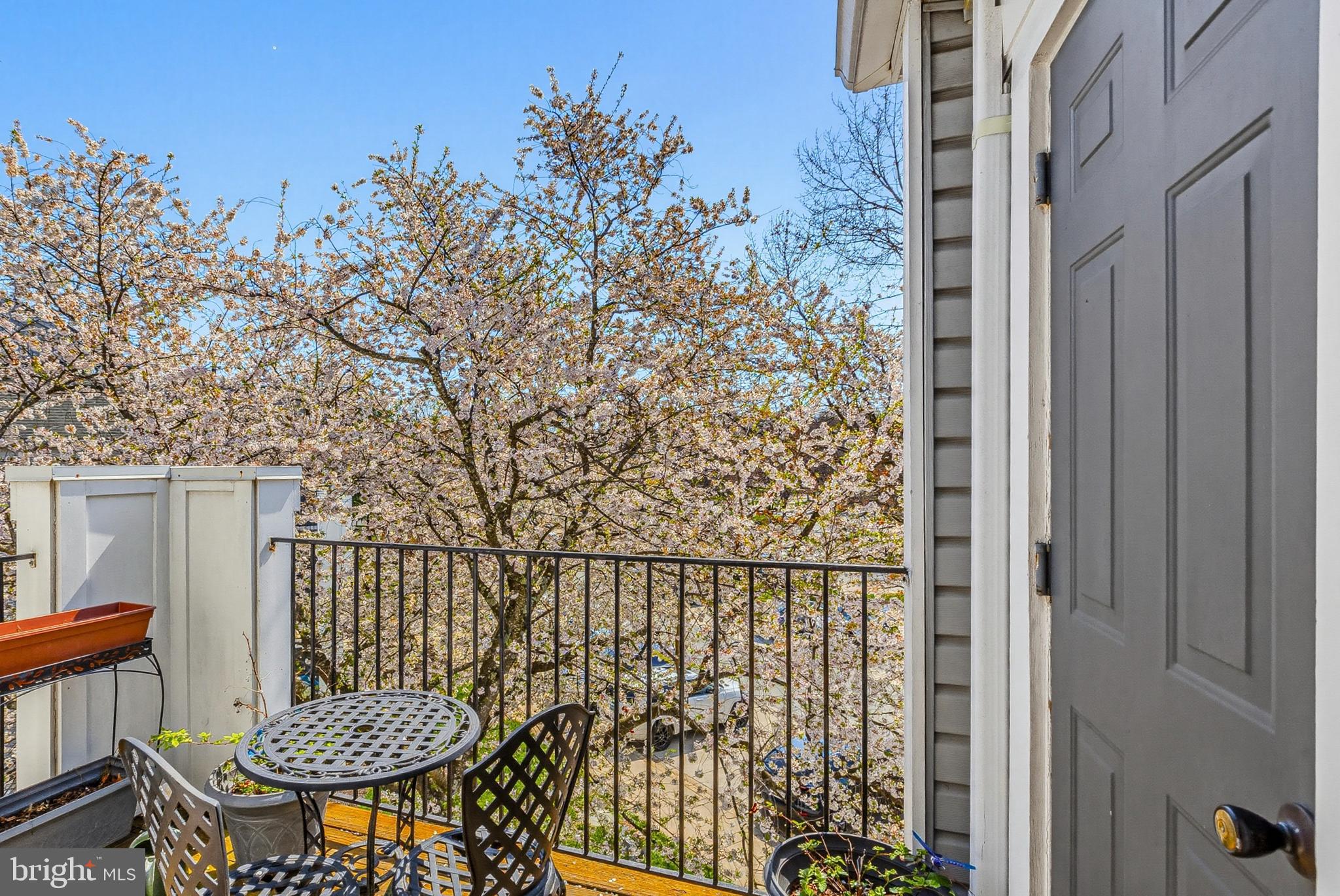 DECOVERLY - Residential