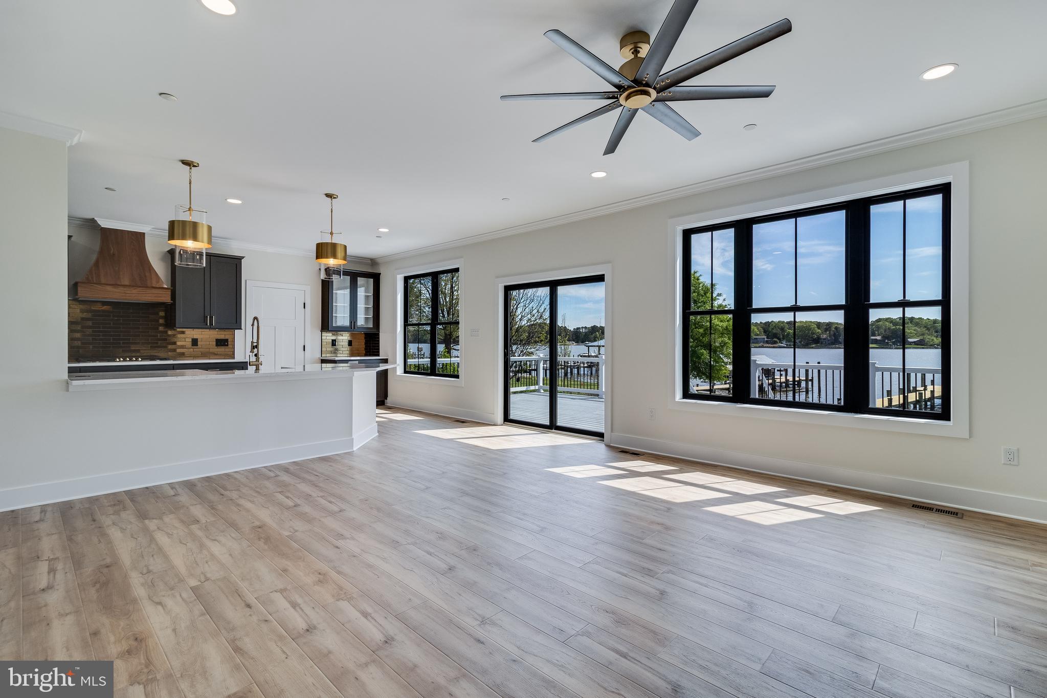 BANKS O'DEE - Residential