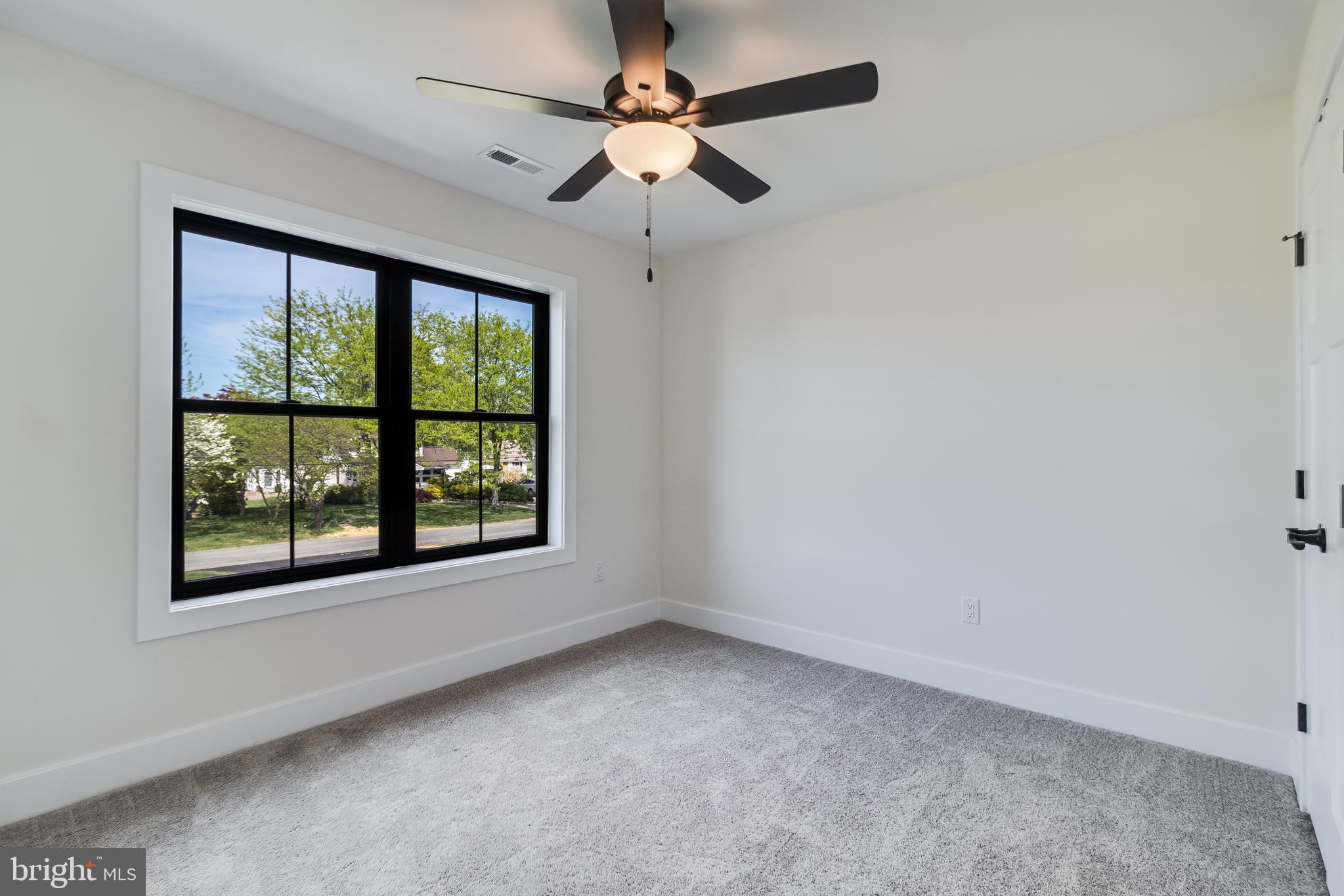 BANKS O'DEE - Residential