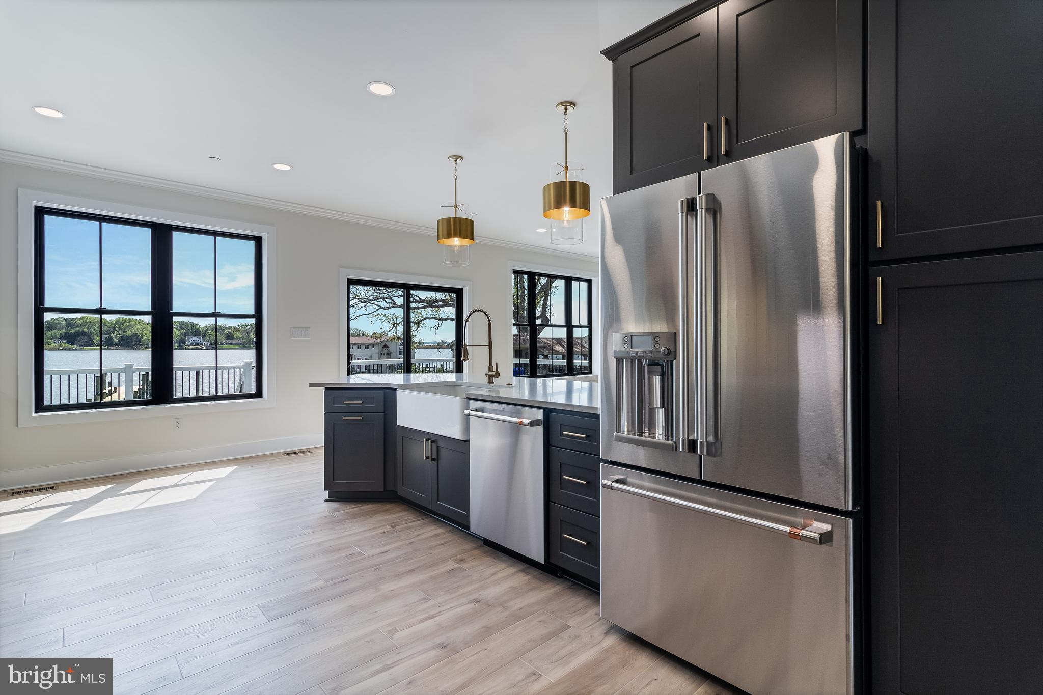 BANKS O'DEE - Residential