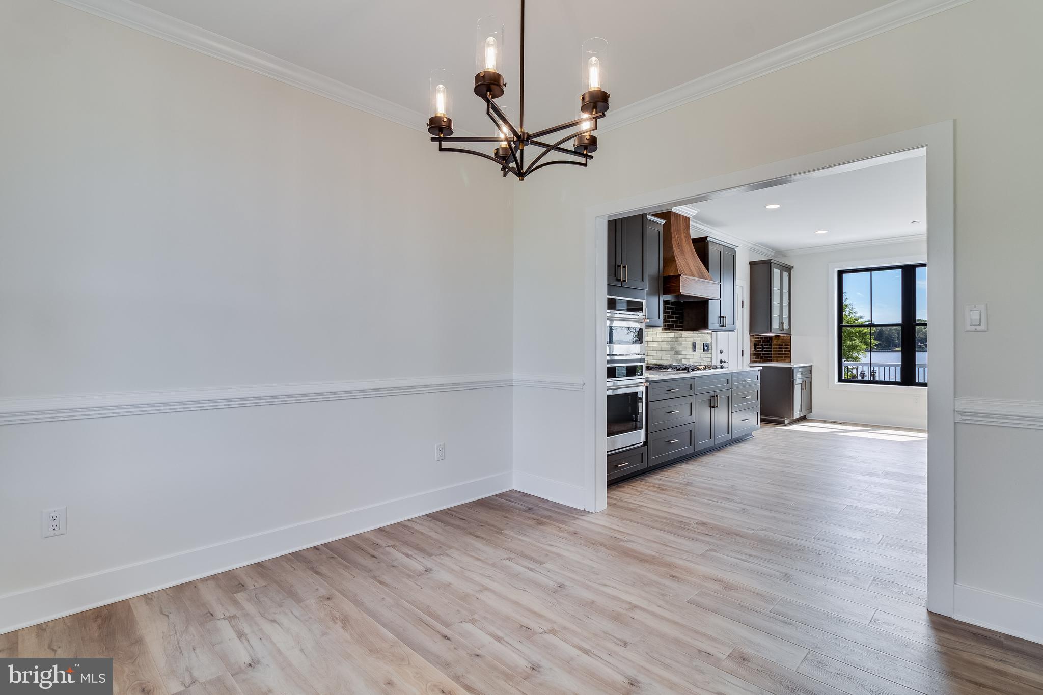 BANKS O'DEE - Residential