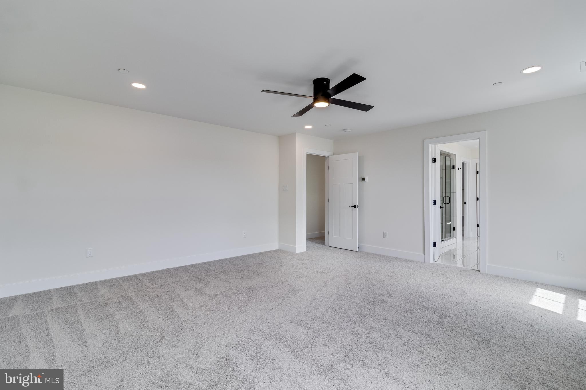 BANKS O'DEE - Residential