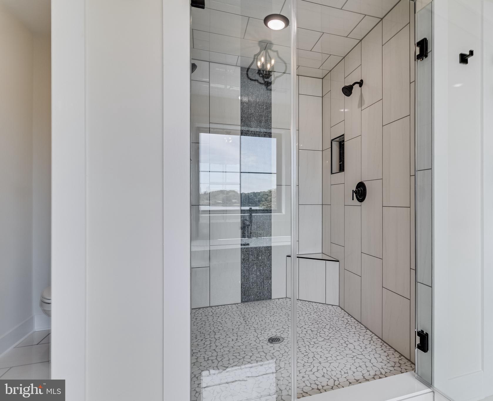 BANKS O'DEE - Residential