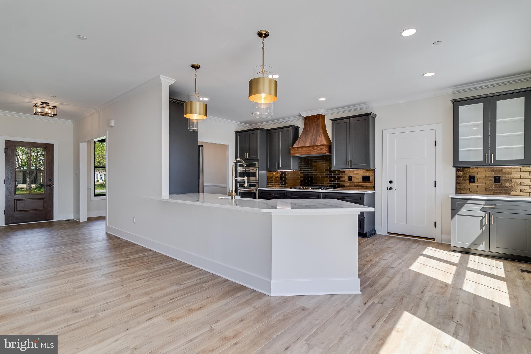 BANKS O'DEE - Residential